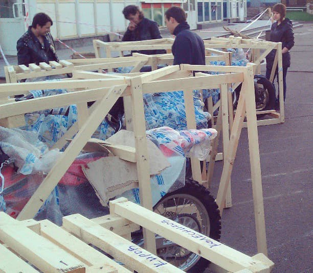 Кризис едет на двух колёсах. Мотоциклы стали роскошью