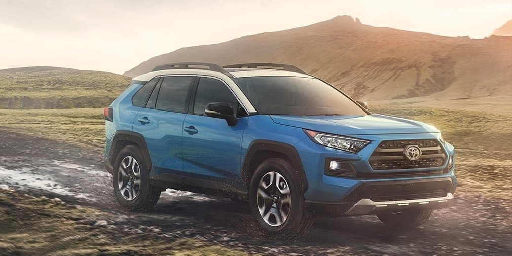 Toyota RAV 4 нового поколения. Какая она?