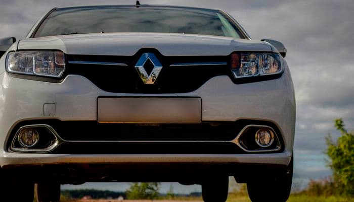 Более 3000 автомобилей Renault имеют проблемы с подушками безопасности