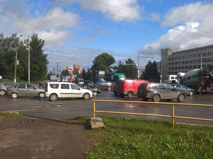 На перекрестке Московской и Производственной не работает светофор
