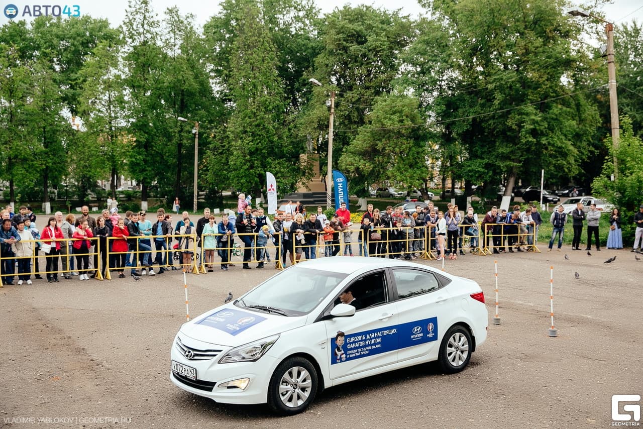 «Битва на рулях»: сражение до сожженного сцепления и резины