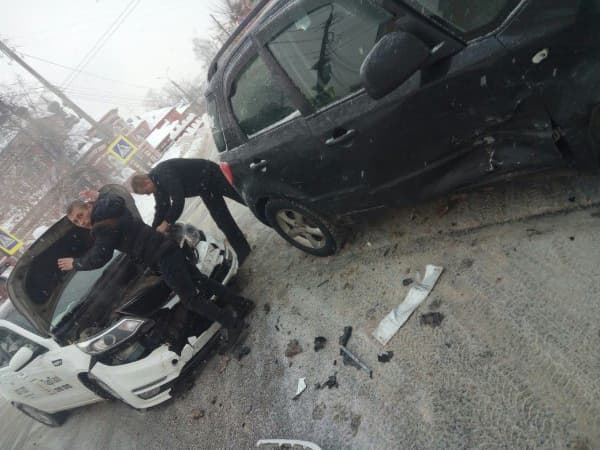 Пытался проскочить? На Урицкого столкнулись Kia и Suzuki