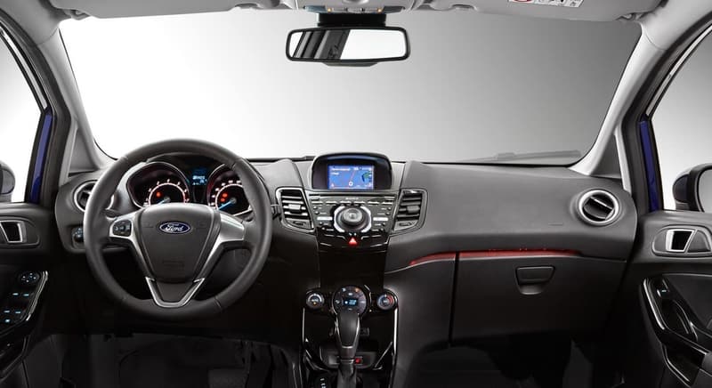 Новый Ford Fiesta от 449 000 рублей