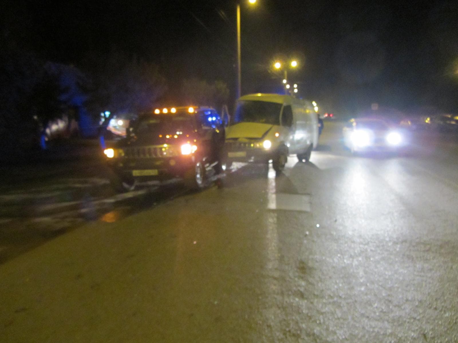 «Газель» пошла на таран, смяв Hummer