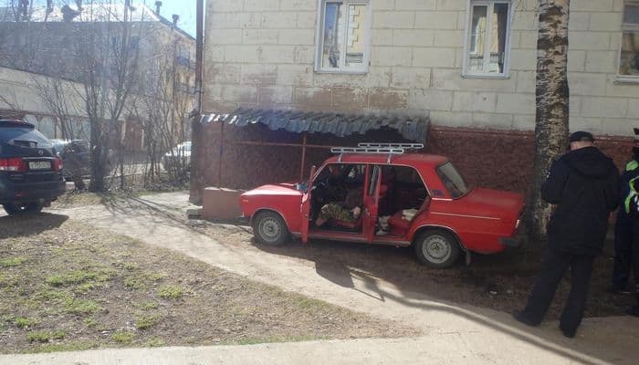 За 5 дней майских праздников на дорогах Кировской области скончались 4 человека