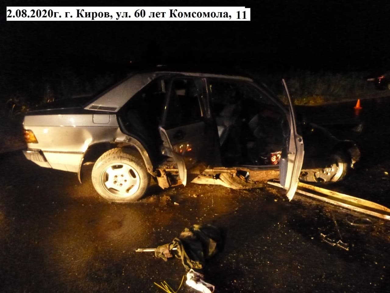 В Кирове в ДТП погиб 18 -летний водитель Mercedes