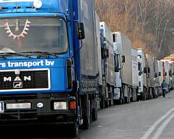 С 19 апреля движение по дорогам ограничат