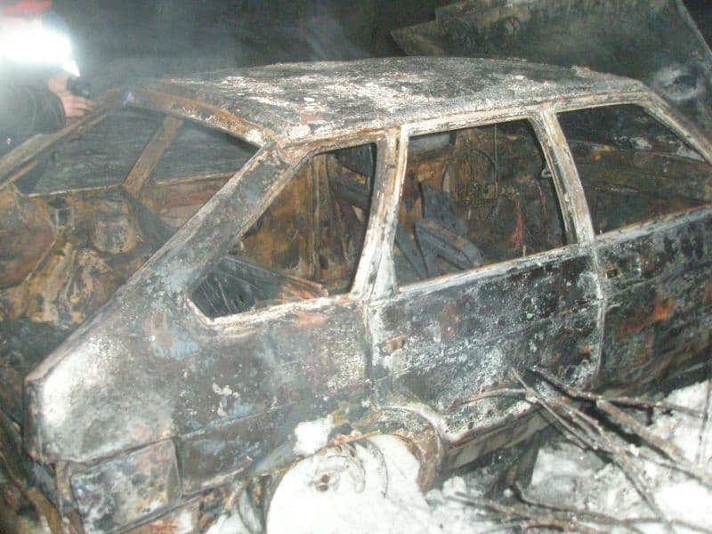 В гараже на улице Щорса сгорел автомобиль