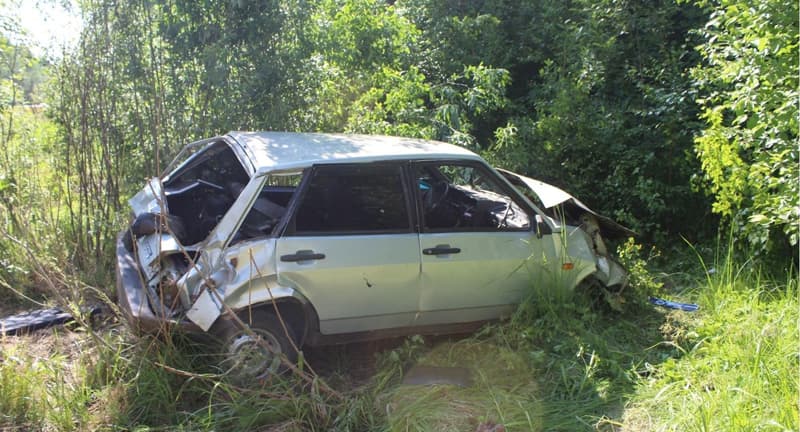 Врачи не смогли спасти мужчину, попавшего в ДТП в Куменском районе