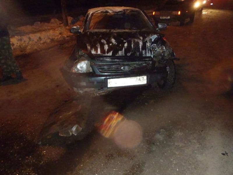 На Октябрьском-Герцена водитель «девяносто девятой» протаранил «Приору»