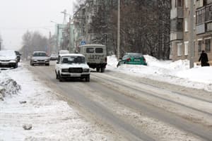 Снова гололёд? Кировские дороги — готовы!
