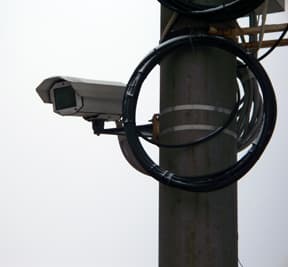 Выбираем новый дорожный знак: «видеоконтоль» или «радар»?