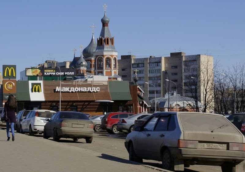 Строительство на Воровского: спортивный центр или парковка?