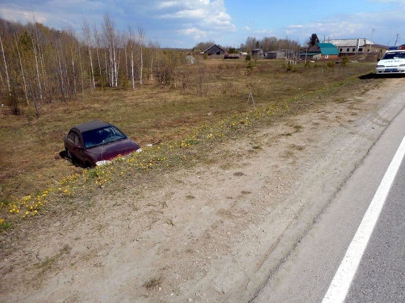 В Котельничском районе автоледи на «Kia» съехала в кювет