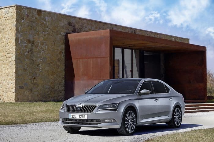 Специальные предложения для владельцев ŠKODA в феврале