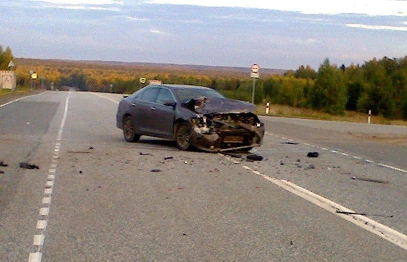 ДТП на трассе «Вятка»: «Лада» перевернулась после столкновения с Toyota