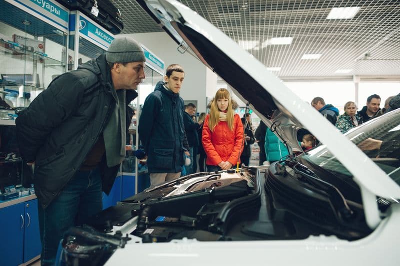 Что нужно клиенту при покупке автомобиля?