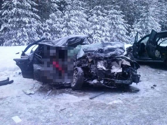 В Кировской области «Хендай» врезался в «Тойоту»: погибли 3 человека