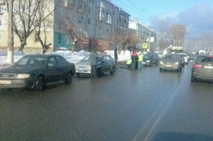 На Октябрьском проспекте сбили пешехода