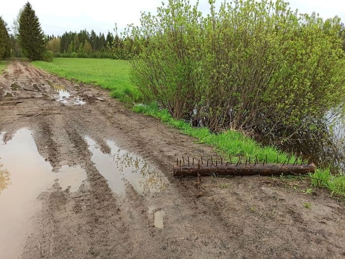 Кто и зачем ставит ловушки для кировских квадроциклистов в деревне Большое Мышкино?