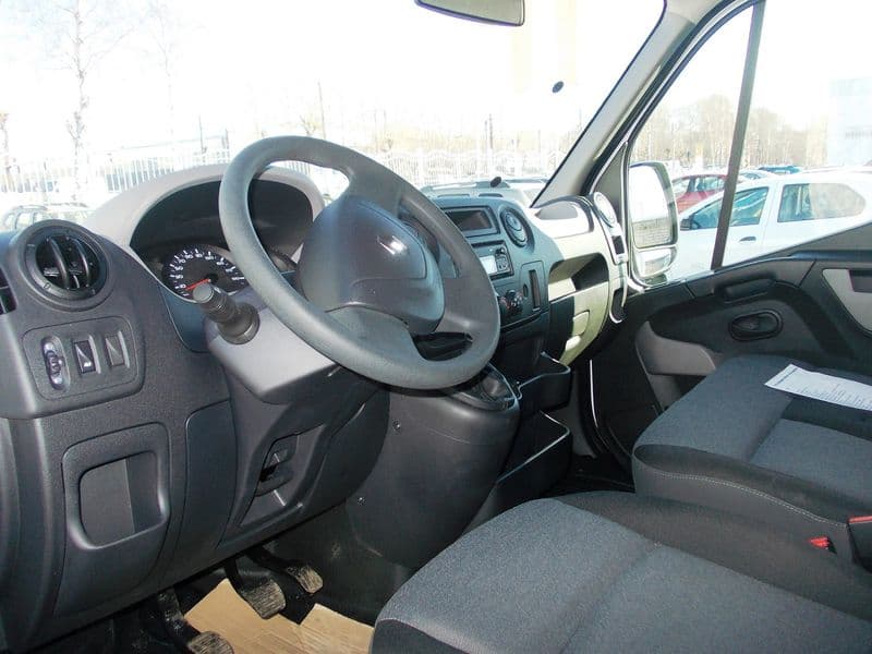 Renault Master изотермический фургон с ПТС в наличии!