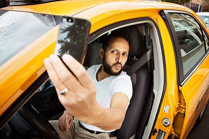Старт! Голосование в конкурсе «Автоджентельмены VS автоледи. Кто круче?»