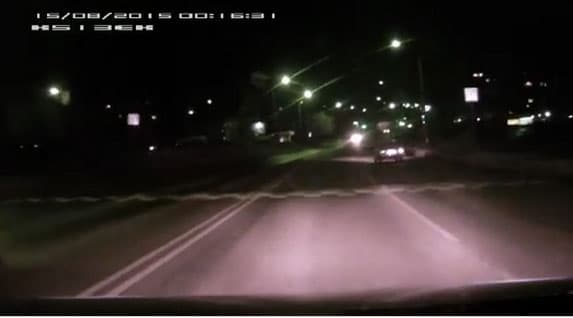 В Интернете появилось видео смертельного ДТП в Чепецке у ТЦ «БУМ»
