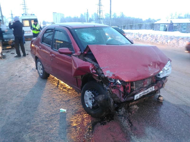 Аварийный переезд: из-за плохой дороги на Филейке череда ДТП