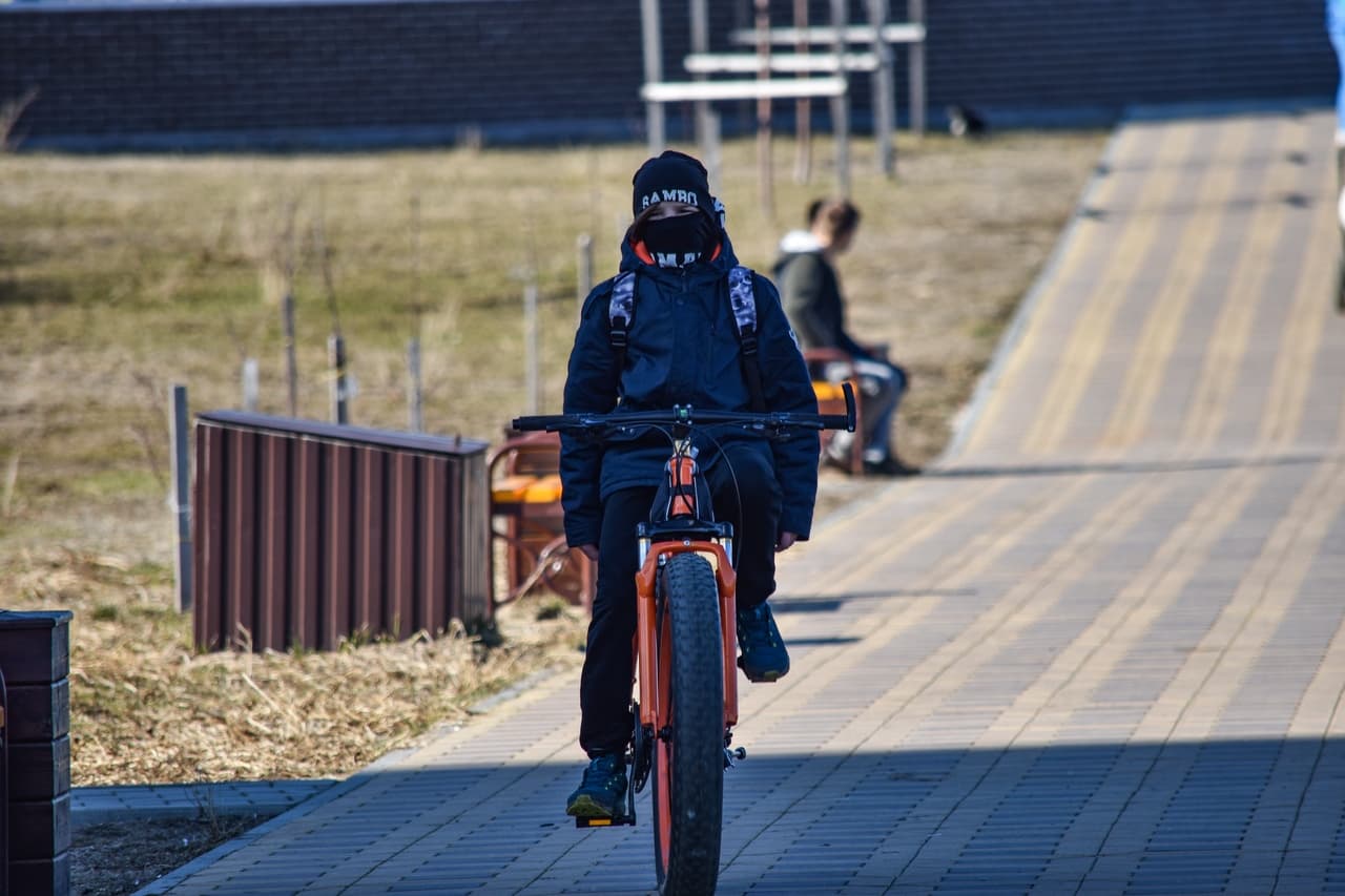 Российским подросткам хотят разрешить управлять автомобилем с 16 лет