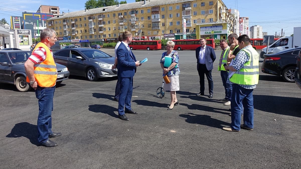 В Кирове отремонтировали еще три дороги