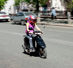 Права для скутеристов. К чему приведет реформа?