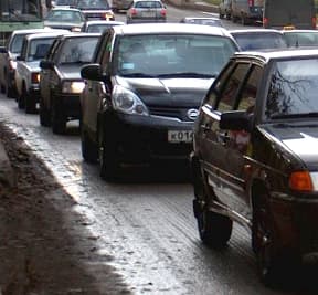 Путепровод закончили, а пробка не исчезла. Что дальше?