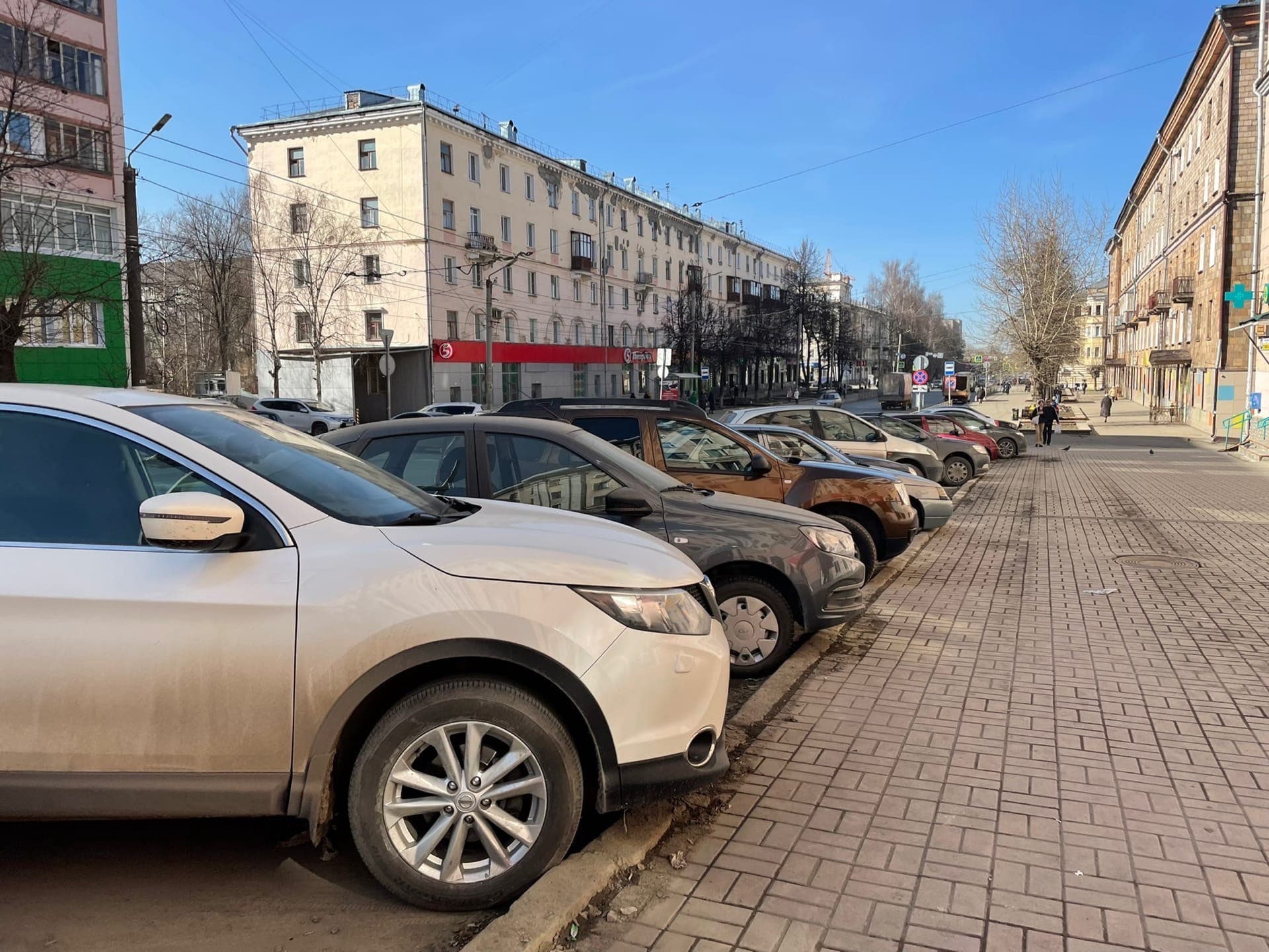 Список из 7 машин, которые не покупают даже перекупы - и вот почему