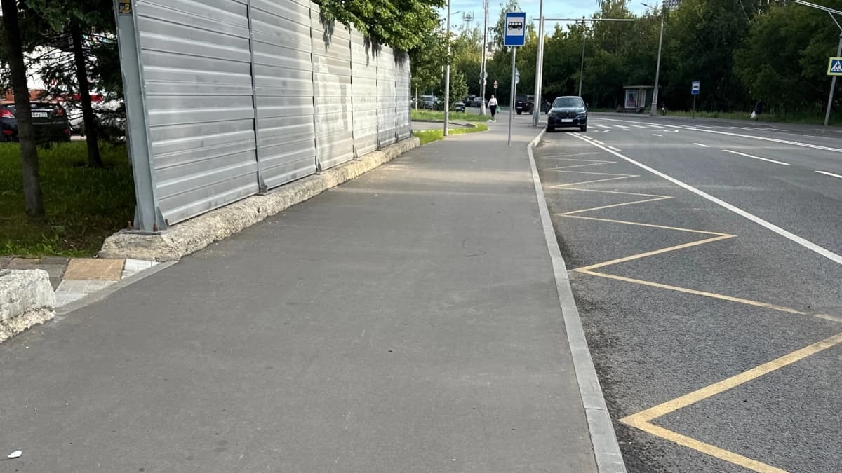 Инспектор ГАИ поставил точку: можно ли останавливаться на автобусной остановке, чтобы высадить пассажира