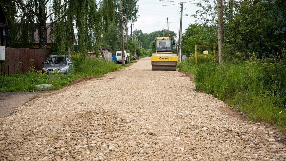 В Кирове обновили 12 отрезков грунтовых трасс