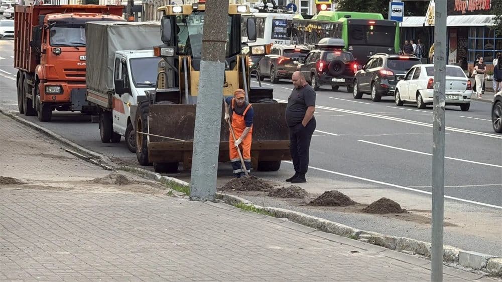 Из ливневок в Кирове после непогоды вывезли 46 тонн грязи
