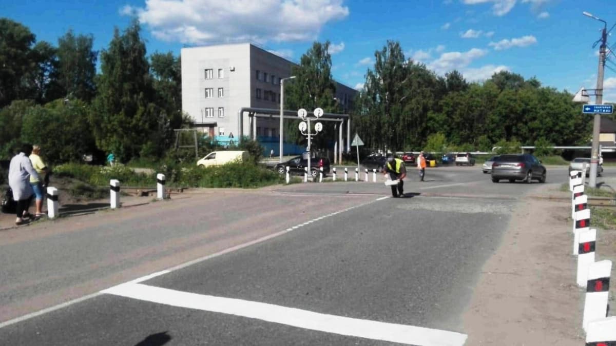 Один из железнодорожных переездов в Кирове временно закроют
