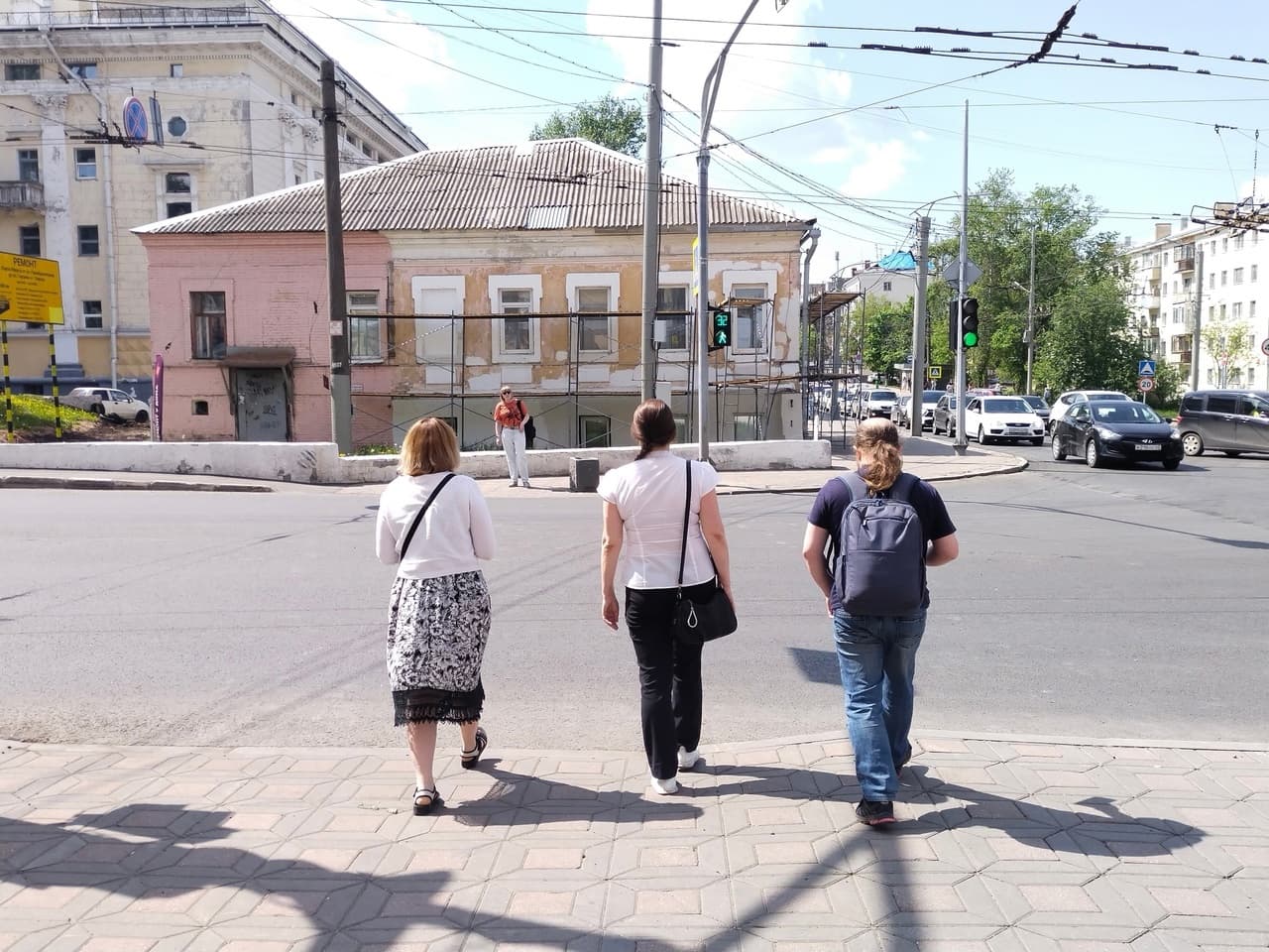 Теперь не важно, успел ли пешеход ступить на зебру: как уступать дорогу по новым правилам