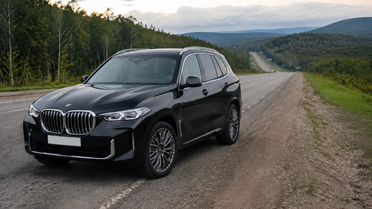 Немец проехал 9200 км по России на BMW X5 и рассказал правду о наших дорогах