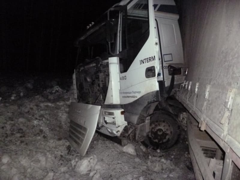 ДТП на трассе под Кировом: водитель фуры был пьян
