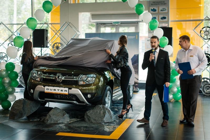 Новый Renault DUSTER! 4Х4 в Техцентре ГУСАР