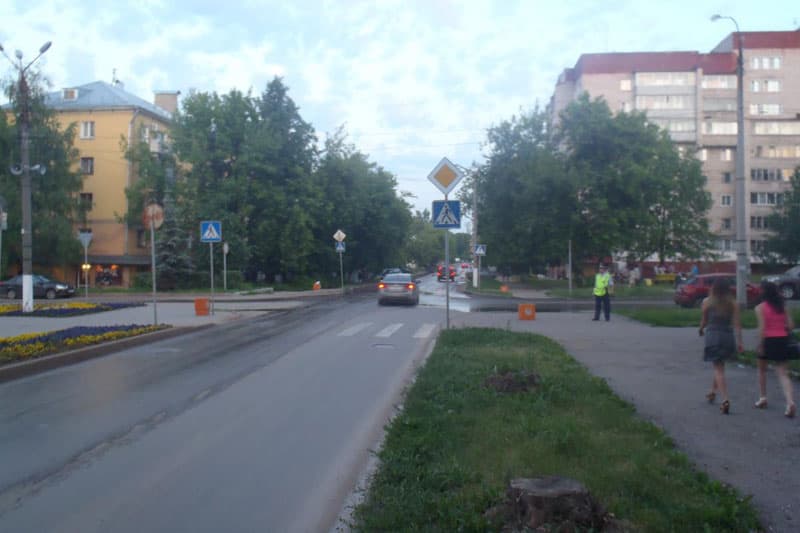 На Казанской автомобилист сбил подростка-велосипедиста и скрылся