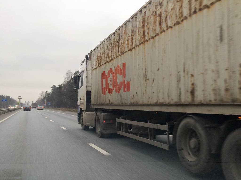 В Кировской области закрыли границы для грузовиков трех регионов