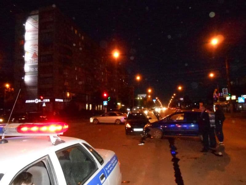 ДТП на перекрестке Воровского и Менделеева. Пьяный? Значит виноват