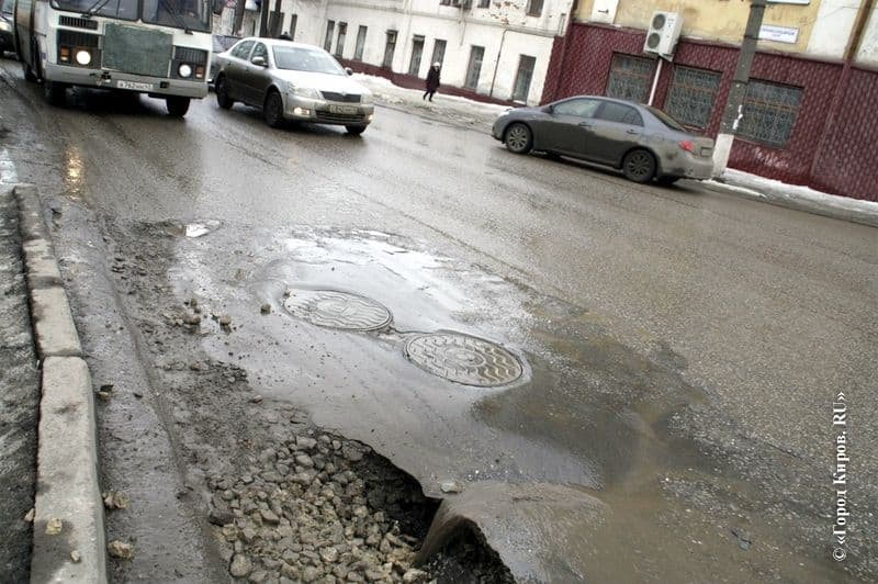 В 2015 году капитального ремонта дорог не будет