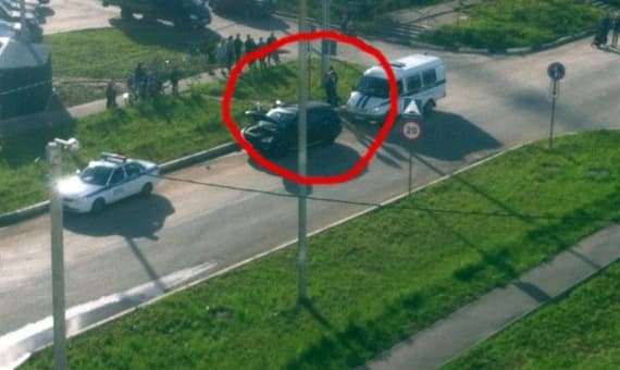В Чистых Прудах пьяного водителя «Лексуса» приковали к дорожному знаку 