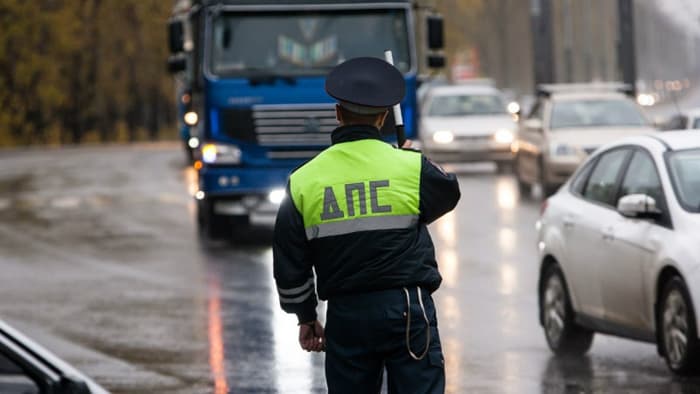 Автоинспекторы выбрали один район Кирова для «сплошных проверок» на выходных