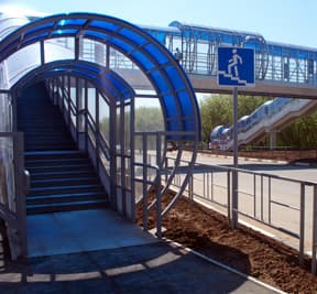 Первый надземный переход торжественно открыт