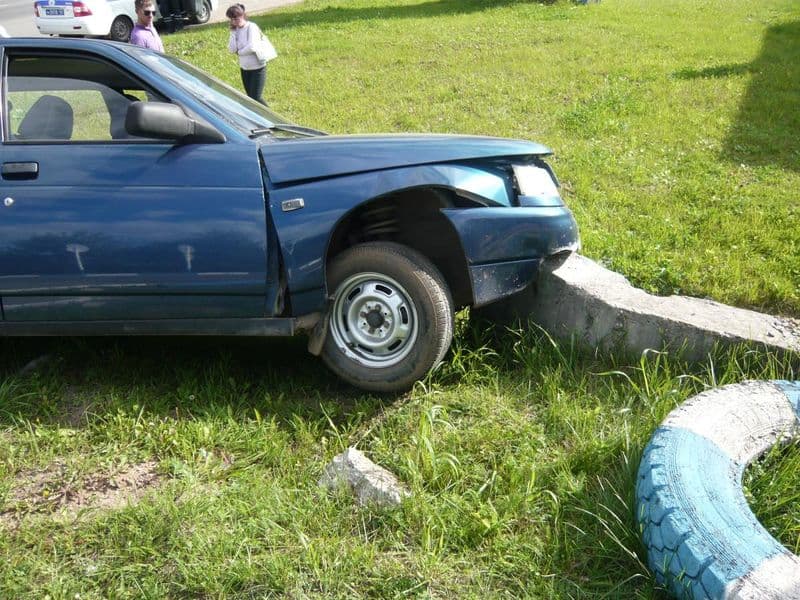 Автокресла спасли жизнь двух детей в аварии на Советском тракте