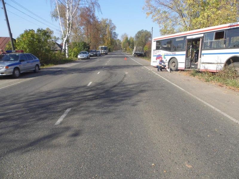 Пьяный водитель учинил ДТП с автобусом